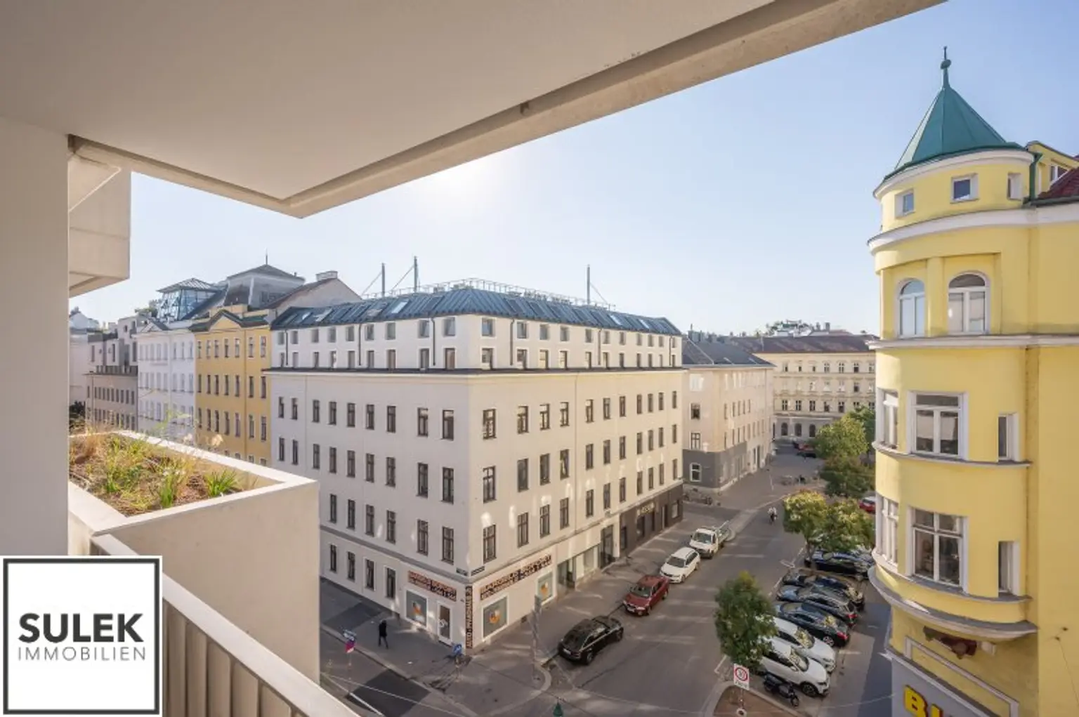 *ab 01/2026* 2 Zimmer Zweitbezugswohnung mit sonniger Loggia nahe U4