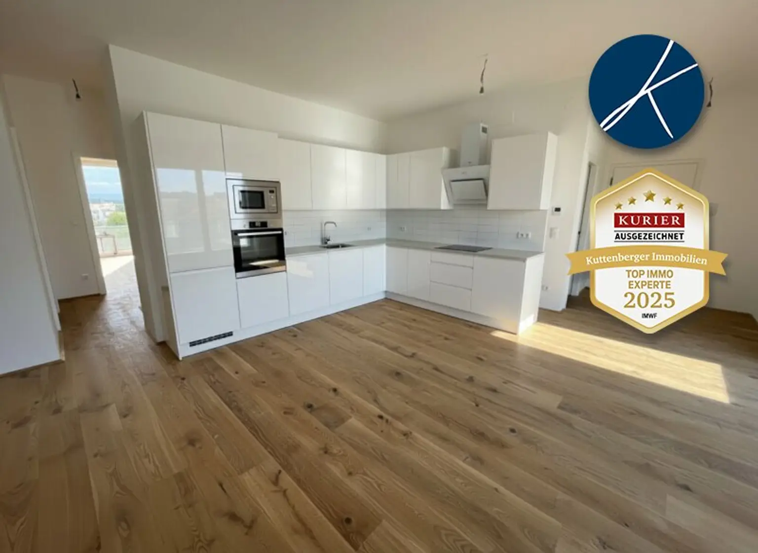 *Superprojekt: "Über den Baumwipfeln" Top 43  Erstklassige 3-Zimmer Wohnung mit Blick auf die Kastanienbäume + Innenhof-Balkon