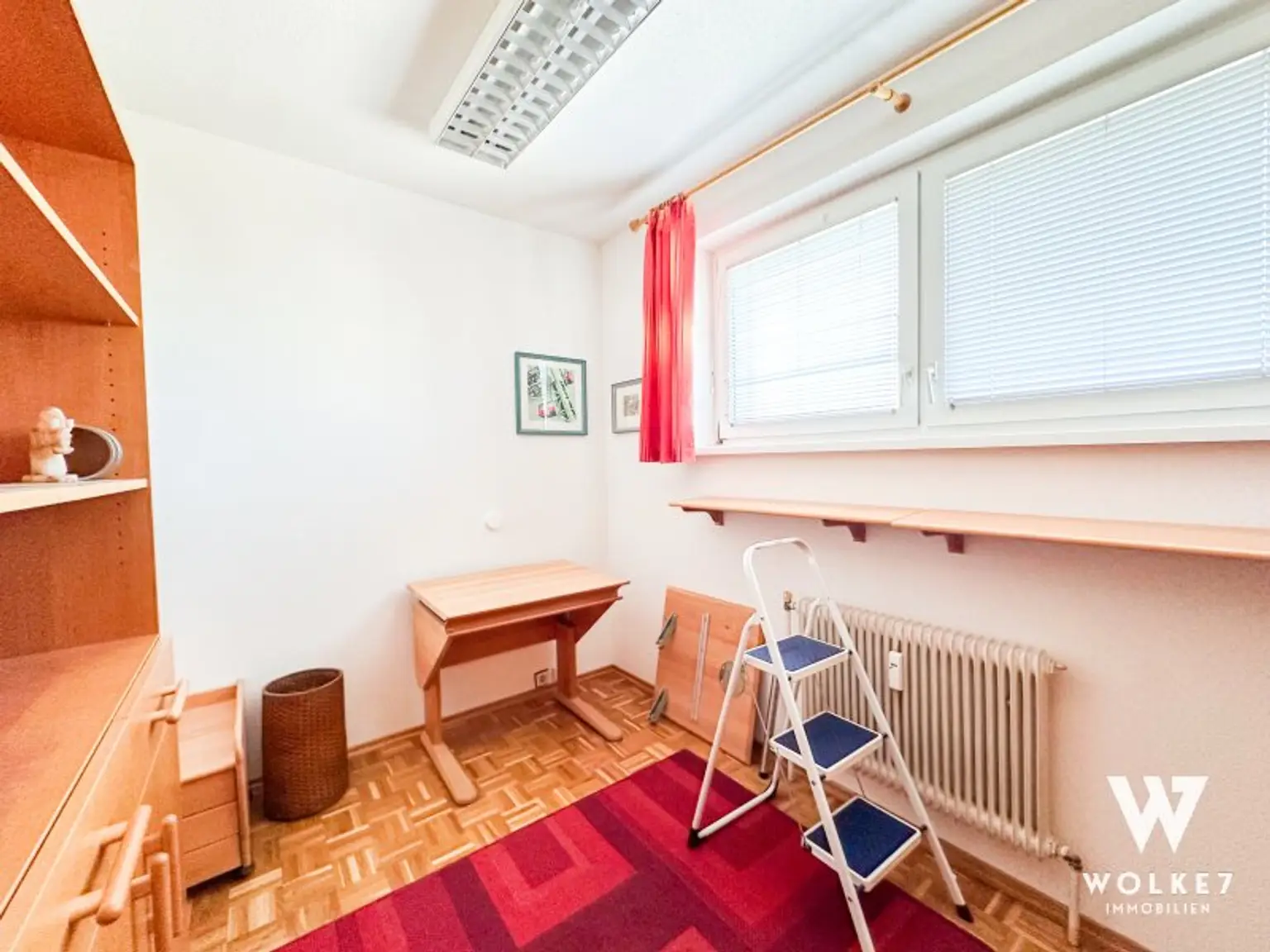 Gepflegte Neubauwohnung mit West-Balkon und Garage