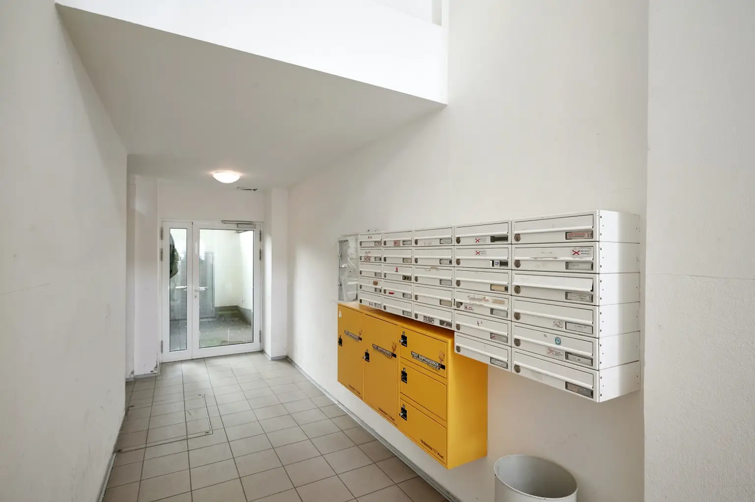Stiegenhaus Eingang