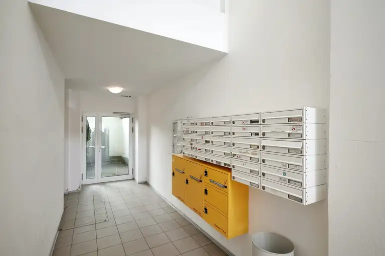Stiegenhaus Eingang