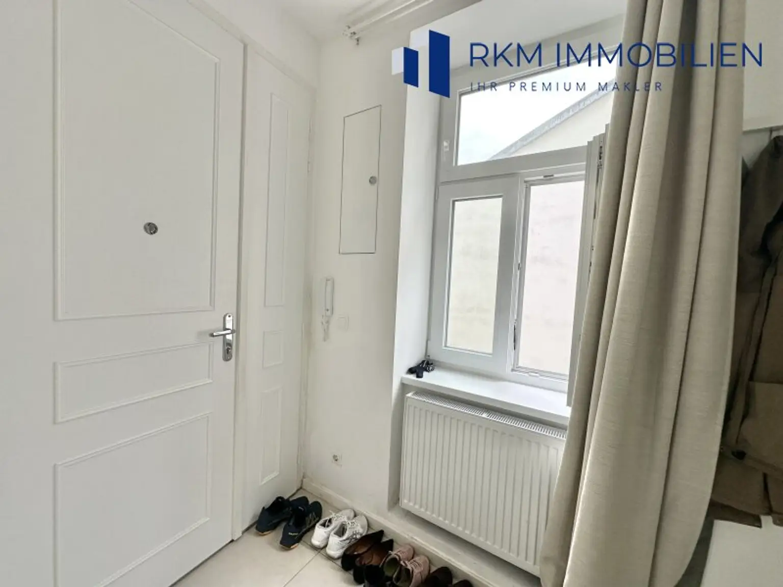 Vollsanierte 2-Zimmer-Erdgeschosswohnung + Nebengebäude im Innenhof – Wien