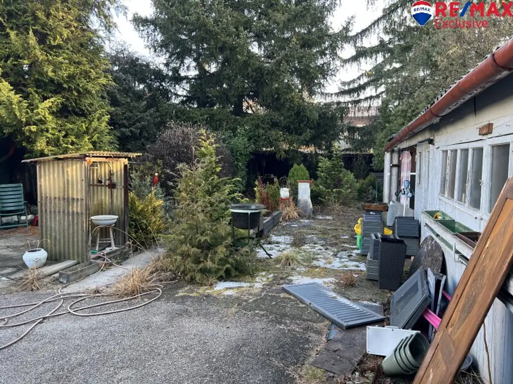 Traumhaftes Baugrundstück mit Altbestand in Wiener Neustadt!