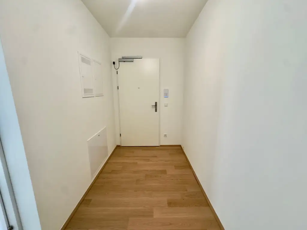 Top Erstbezug 3 Zimmer Wohnung fertig zum Einziehen: PROVISIONSFREI Gerasdorfer Straße