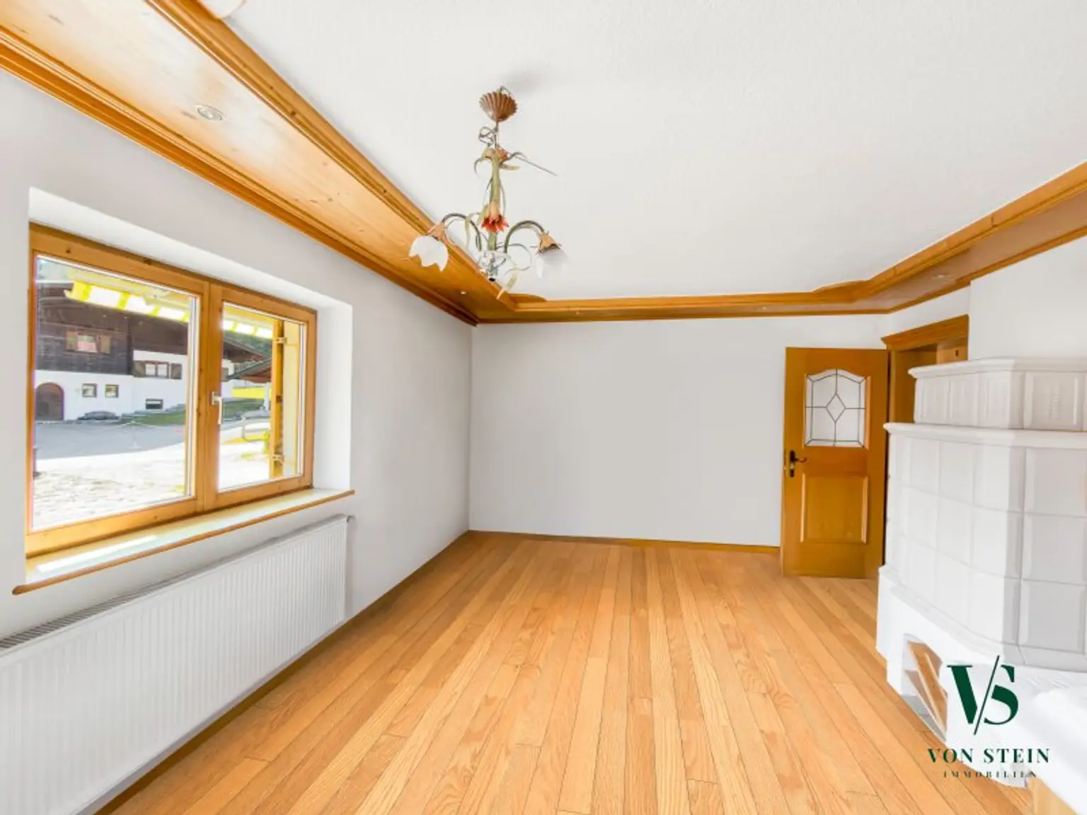 Bestehendes Wohnhaus mit Ausbau- & Neubauoption in Toplage