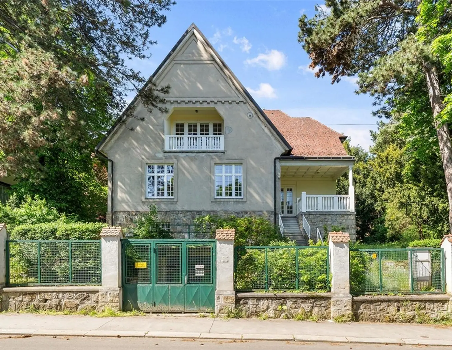 Altbaucharme trifft auf Potential! Ihr neues Zuhause in Wien-Döbling