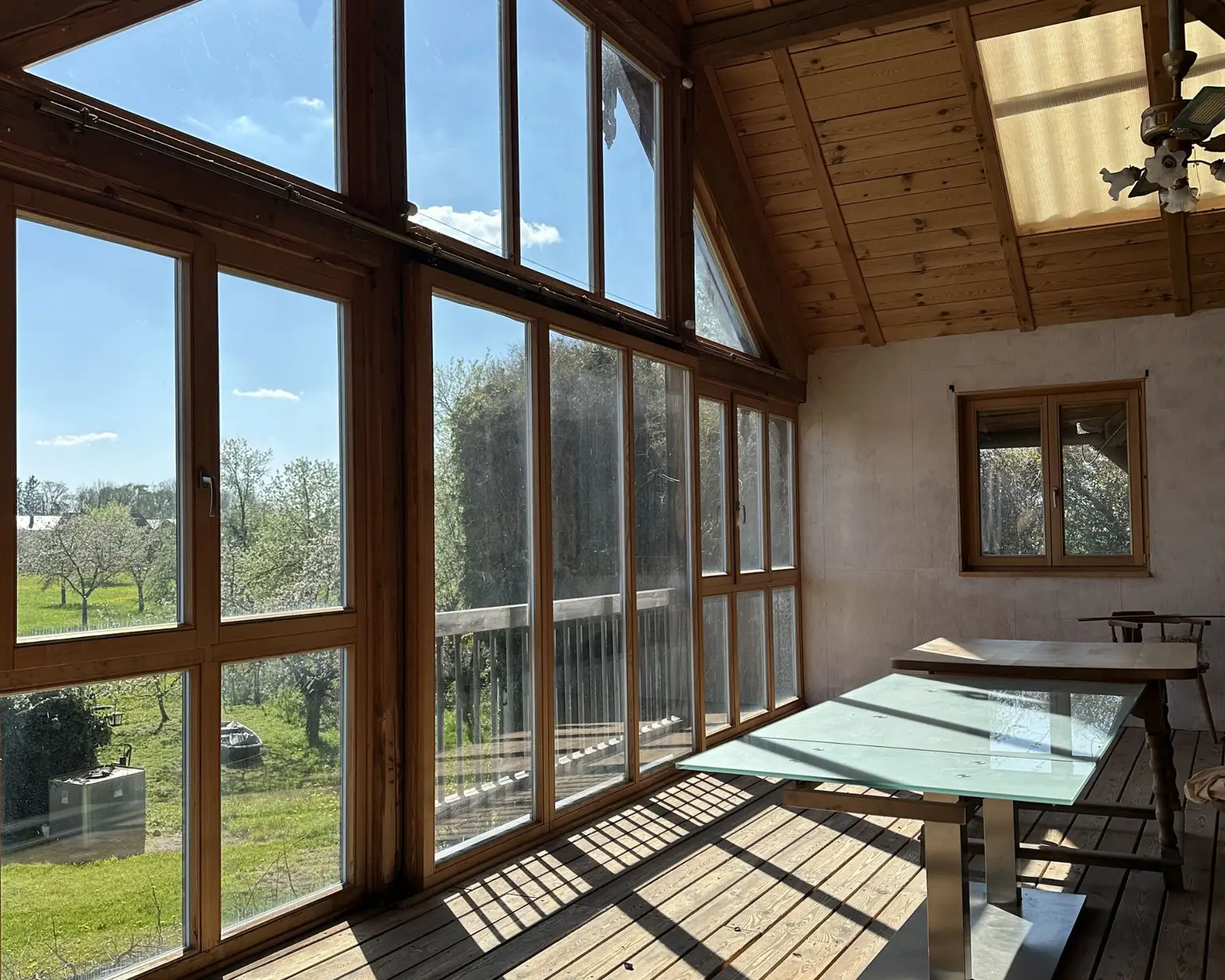 Einfamilienhaus mit großem Garten