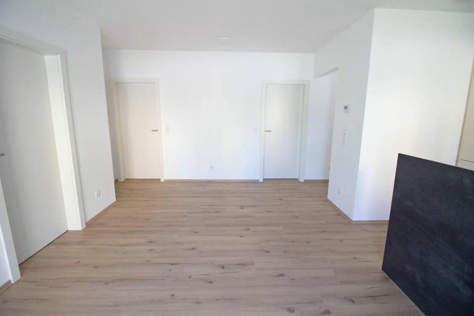 "Großzügige Doppelhaushälfte mit Terrasse und Garten zu mieten!"