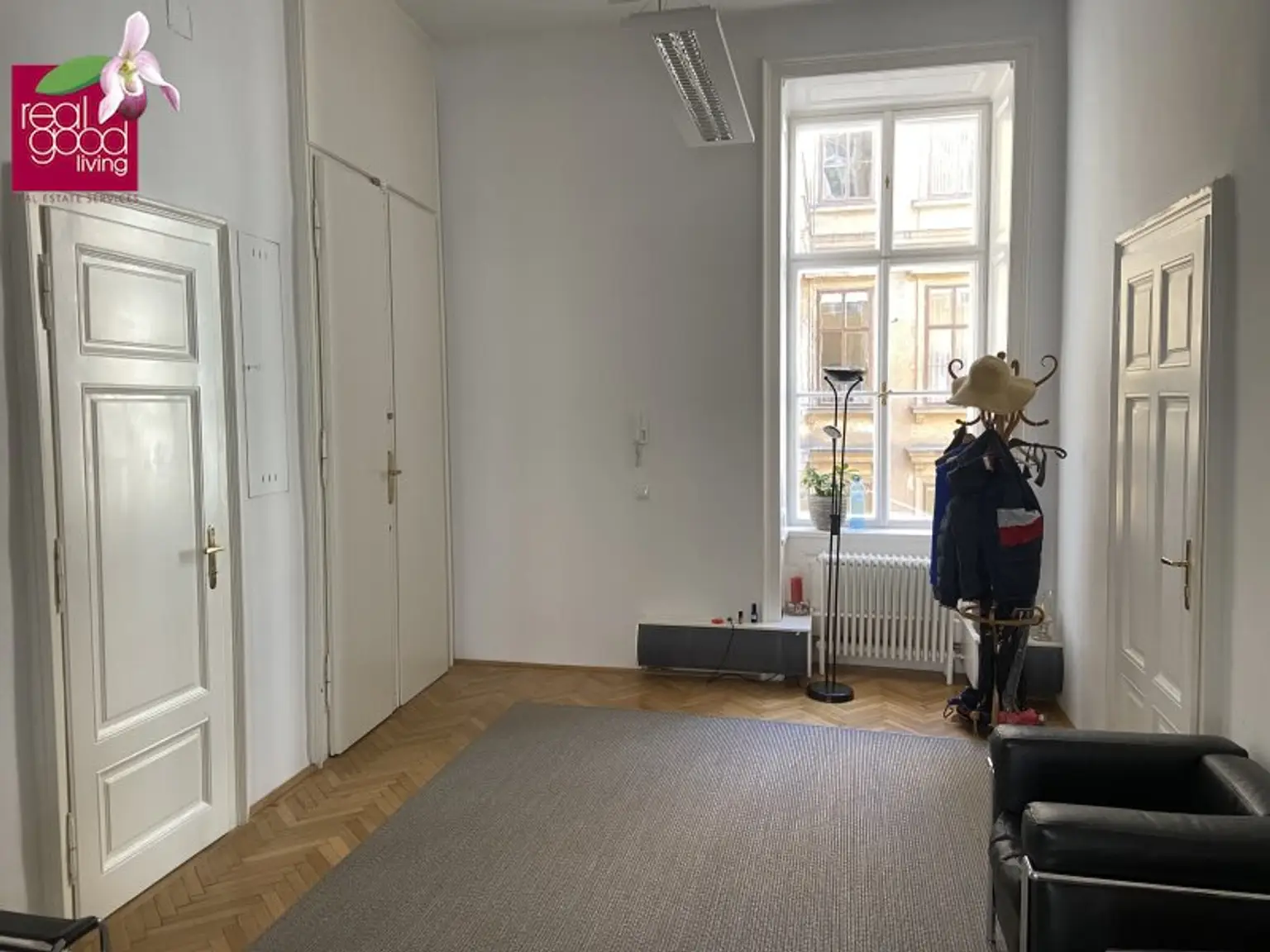 Eingangsbereich/Wartebereich