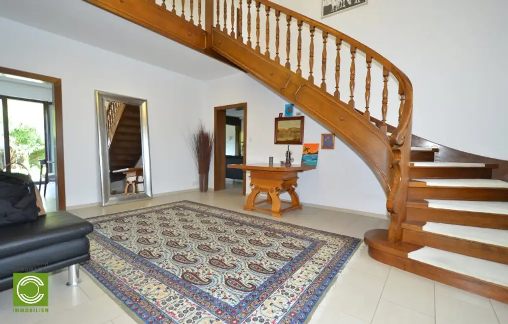 CHRISTOPH CHROMECEK IMMOBILIEN - PERCHTOLDSDORF - Gepflegtes und geräumiges Einfamilienhaus mit vielen Extras!