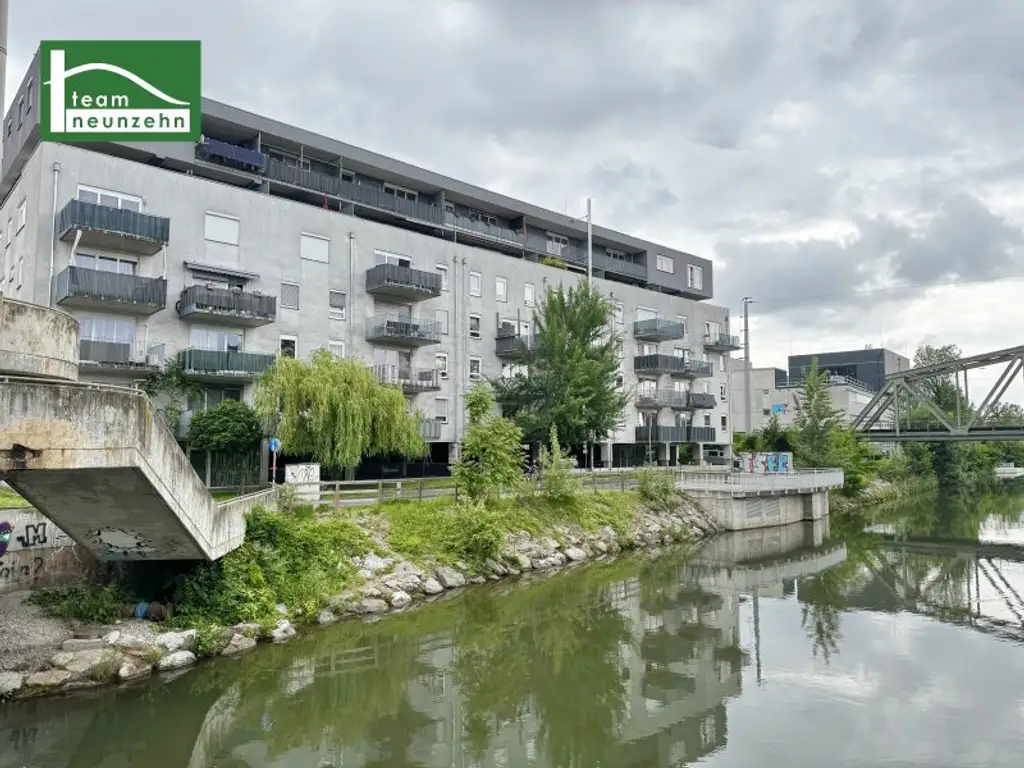 INVESTMENT-WOHNUNGSPAKET! ATTRAKTIVER PREIS! 8 WOHNUNGEN in gebrauchtem Neubauhaus! 4 Stellplätze inkludiert! - JETZT ZUSCHLAGEN