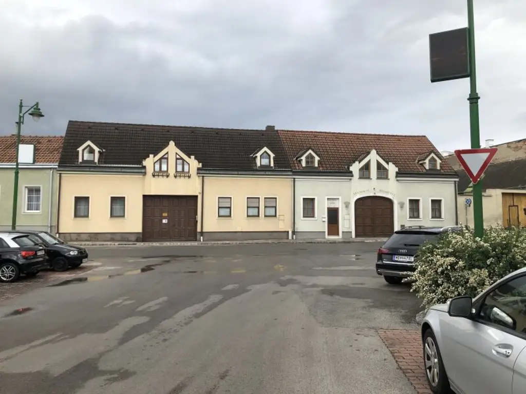 Bewilligtes Neubauprojekt mit 12 Wohnungen, Nähe Kirchenplatz