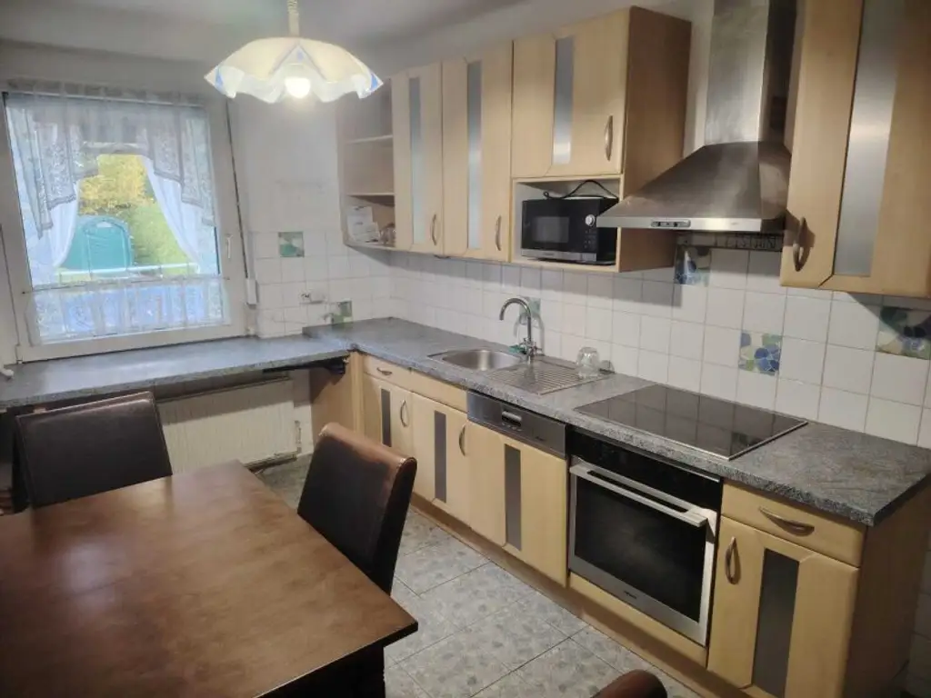 Gemütliches Einfamilienhaus in Ruhelage mit Pool und Garten – Nähe Güssing