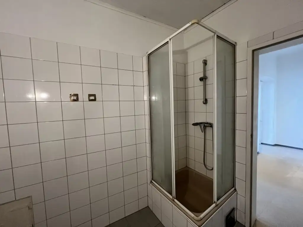 Arbeiter- oder Studentenwohnung in zentraler Mödlinger Lage - nahe Bahnhof - unbefristet (!)