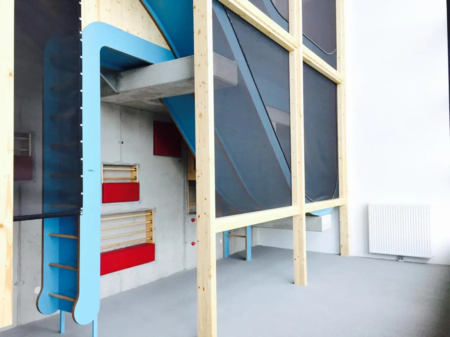 "Möblierte Dachgeschosswohnung"