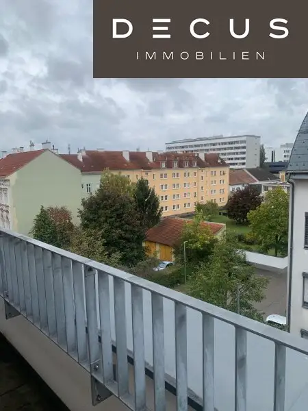 4-ZIMMER | LUXUS IM HERZEN DER STADT | TRAUMHAFTE DG-WOHNUNG | ROOFTOP-TERRASSE - AB SOFORT