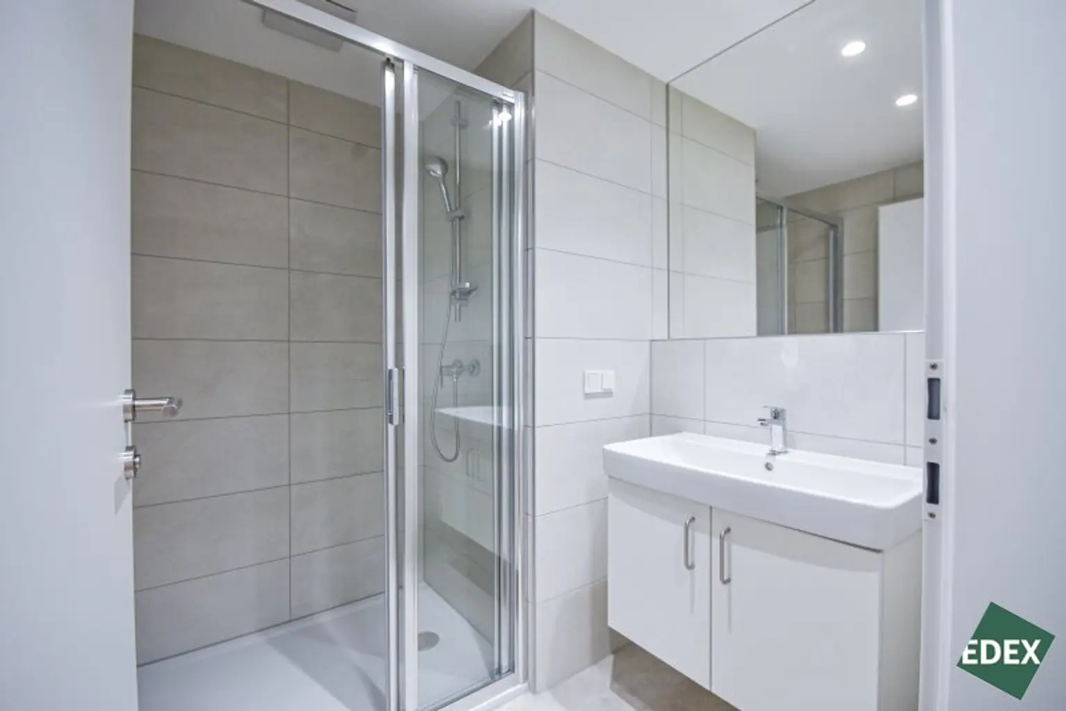 Erstbezug: Schöner 3-Zimmer-Neubau mit moderner Ausstattung