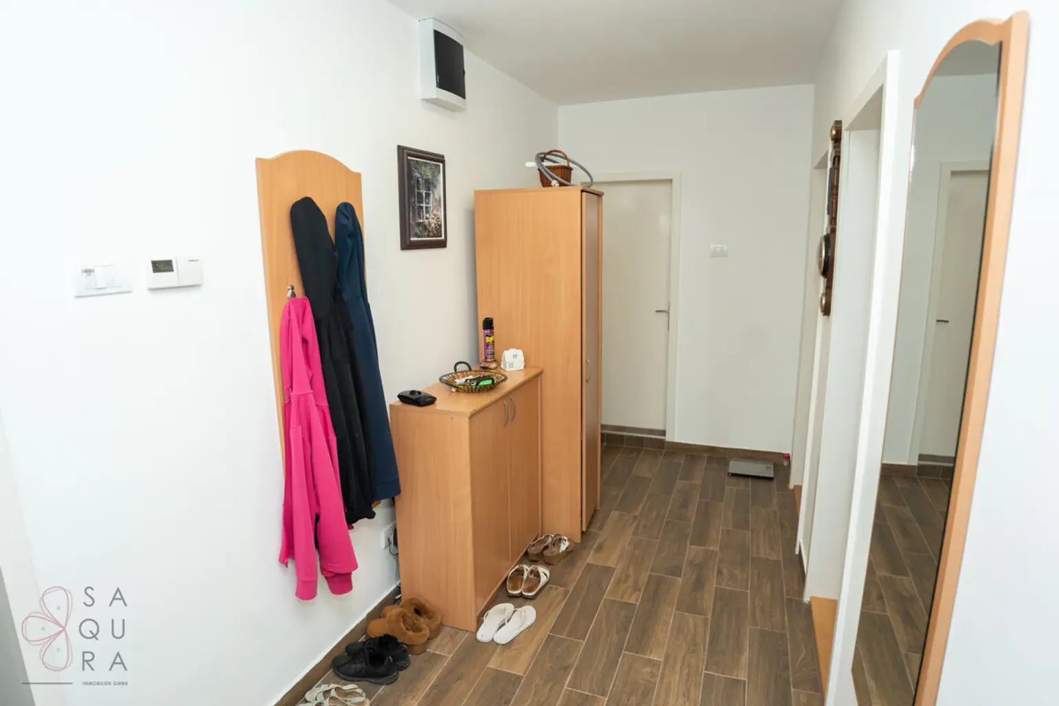 Elegantes Familienhaus nahe Belgrad – Ruhe, Komfort & Investition