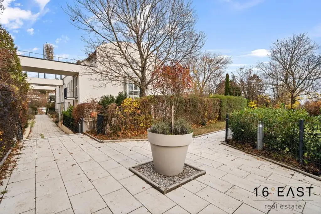 Exklusive 5-Zimmer Garten-Maisonette in Grünruhelage mit Fernblick und Garage