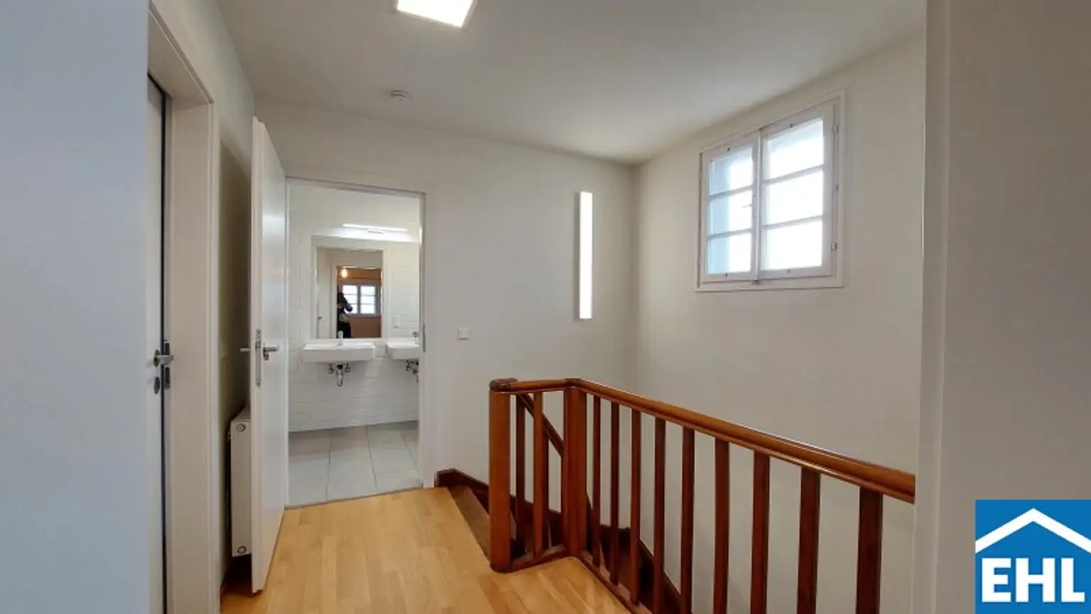 Familientraum - Doppelhaushälfte mit großem Garten am Rosenhügel!