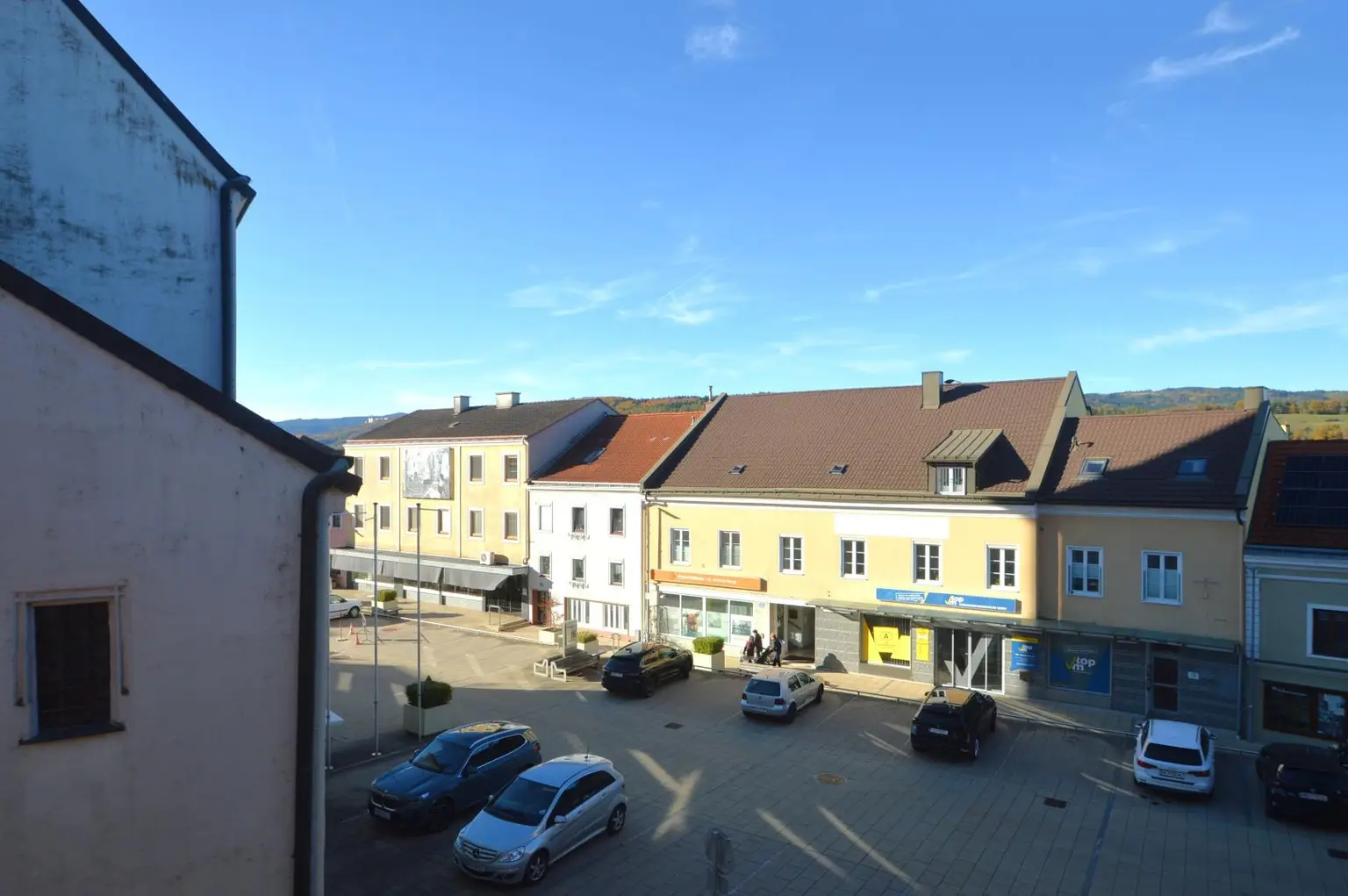 Zentrale 3-Zimmer Wohnung mit Tiefgaragenstellplatz