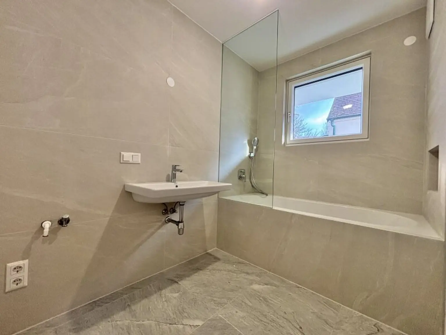 SEVEN SENSES |  sieben individuelle Wohneinheiten | ERSTBEZUG | einzigartige Architektur | Natur, Weinberge und Heurigen