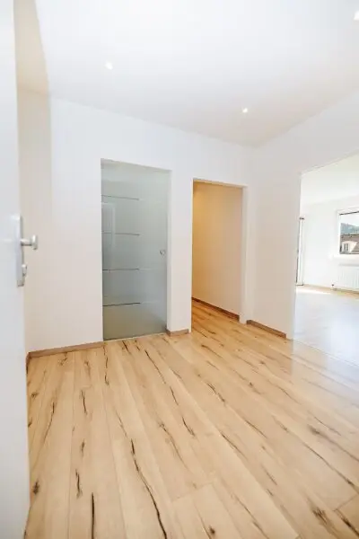 PROVISIONSFREI I LIFT I 3 ZIMMER I BAD MIT WANNE I SONNIG & HELL I LOGGIA I INNENHOFLAGE I PROJEKT WOHNEN I