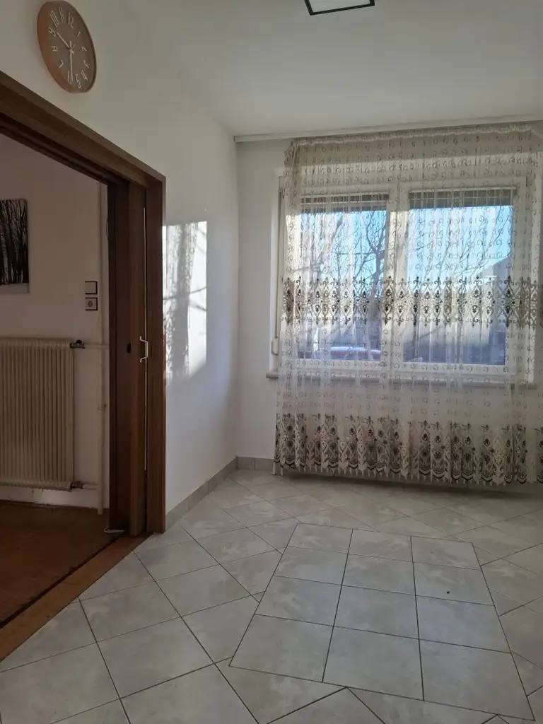Einfamilienhaus mit Garten in Ruhelage