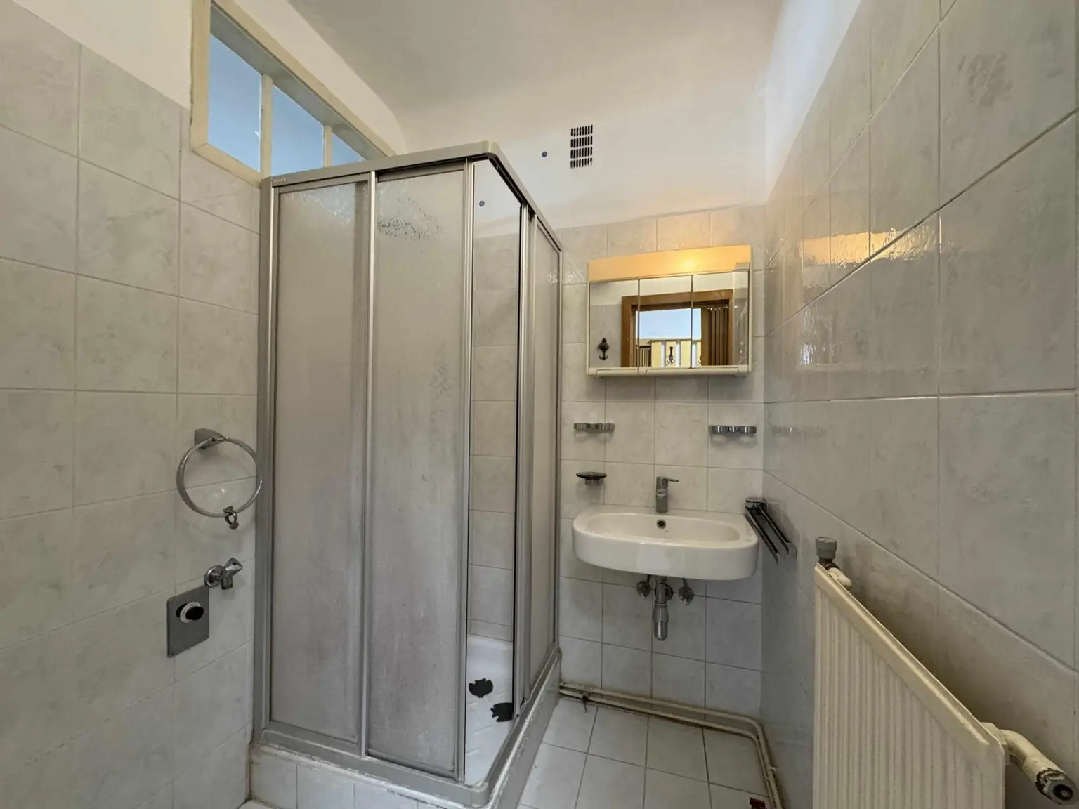 "Single mit Balkon sucht Lieblingsmensch!"