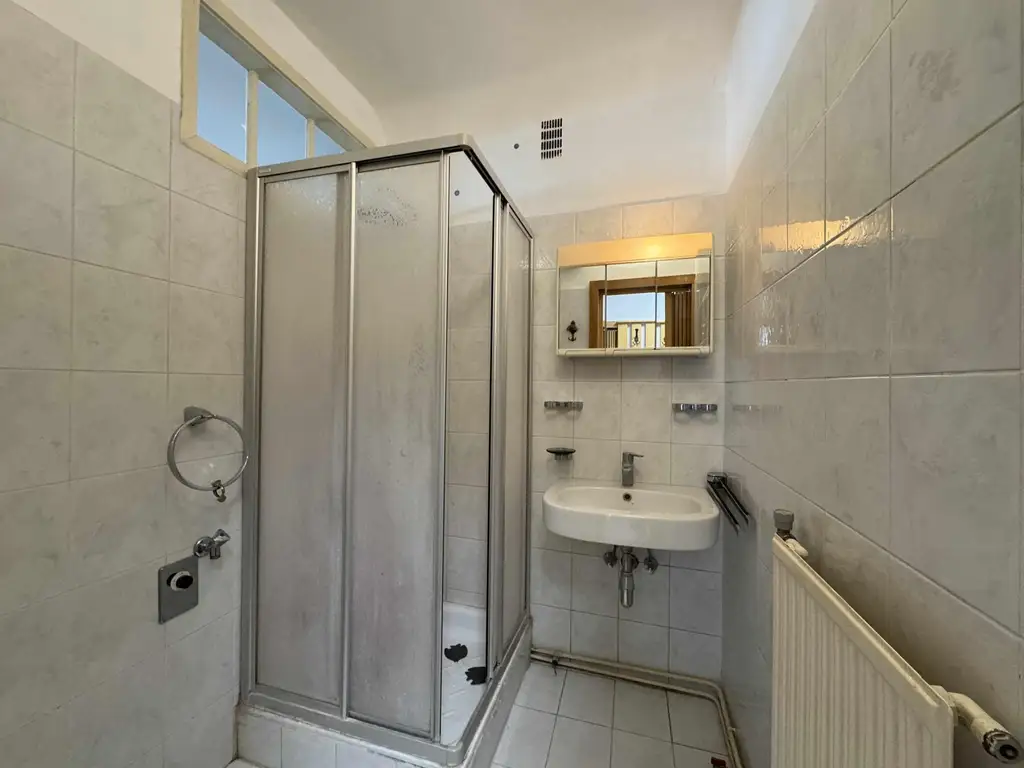 "Single mit Balkon sucht Lieblingsmensch!"