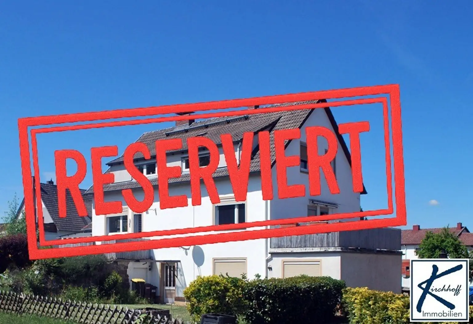 RESERVIERT: Attraktives Wohnhaus mit 3 Wohneinheiten, Garten und Stellplätzen in Bad Harzburg-Schlewecke, ideal für Familien und Kapitalanleger