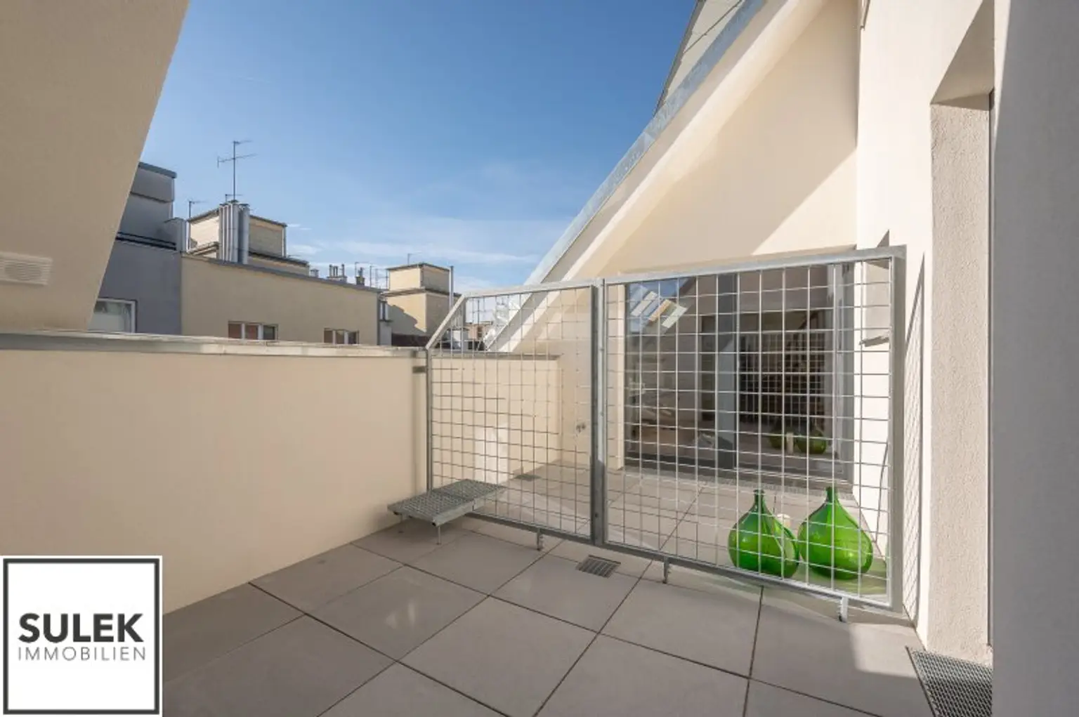 Dachgeschoßwohnung im Herzen des 2. Bezirks – 72 m² Wohnkomfort