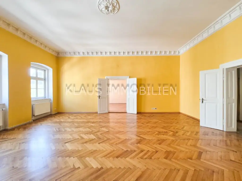 Praxis, Büro in einer bezaubernden denkmalgeschützten Stadtwohnung