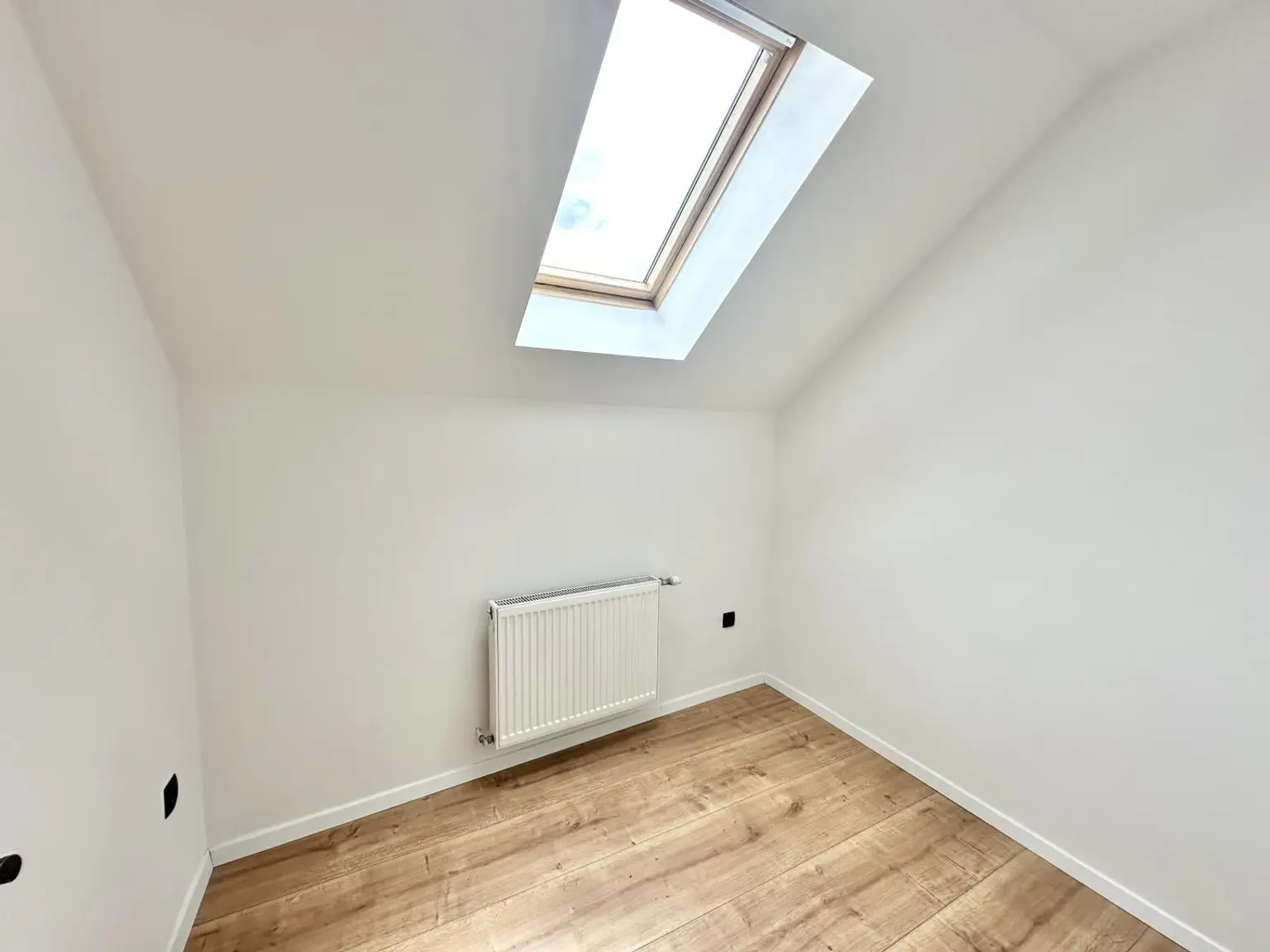 Haus 1 Kabinett OG