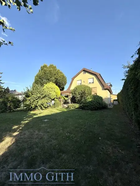 ELEGANTES STADTHAUS MIT GARTEN IN RUHIGER SACKGASSE NÄHE S-BAHN „WIEN KAISEREBERSDORF“ – IN 1110 WIEN ZU KAUFEN!