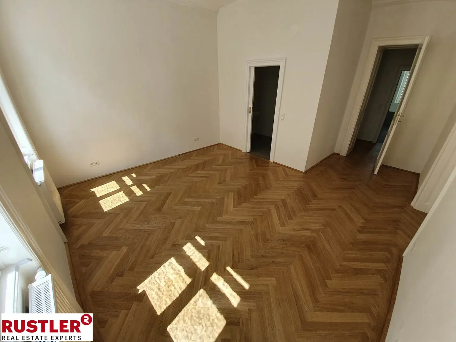 TERRASSE - WUNDERSCHÖNE 5-ZIMMERWOHNUNG BEIM MUSEUMSQUARTIER!