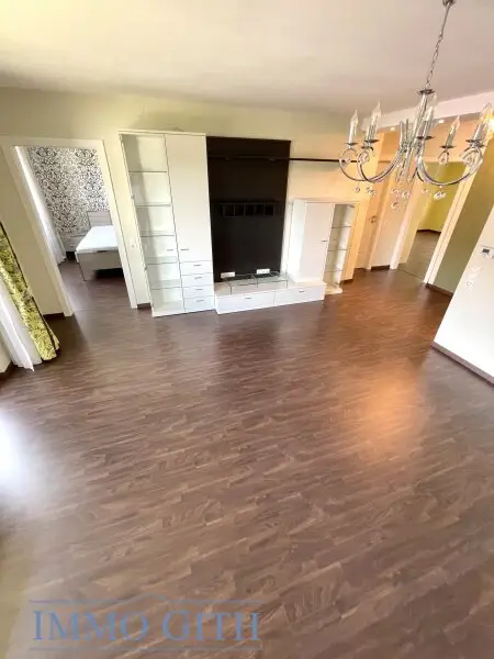 LICHTDURCHFLUTETE CA. 80 m² GROSSE 3-ZIMMER-WOHNUNG MIT BALKON IN GRÜNRUHELAGE VON POTTENSTEIN ZU KAUFEN!