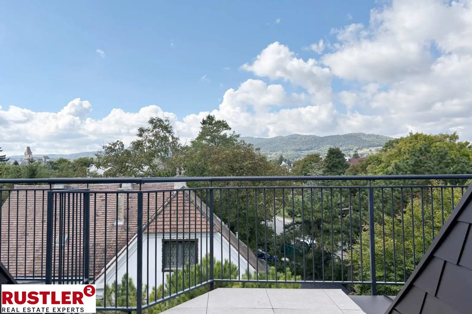 Wohnen auf 2 Ebenen mit Blick über Perchtoldsdorf