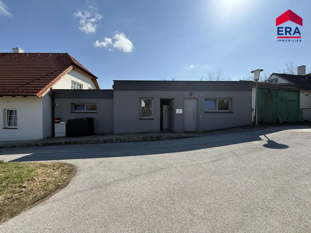 Hochwertige Bürofläche in zentraler Lage von Bad Pirawarth!