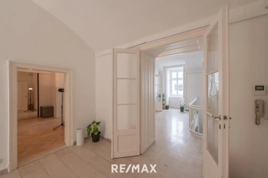 Renoviertes Altbaubüro | repräsentative Adresse und Räumlichkeiten | sensationelle Lage Am Heumarkt