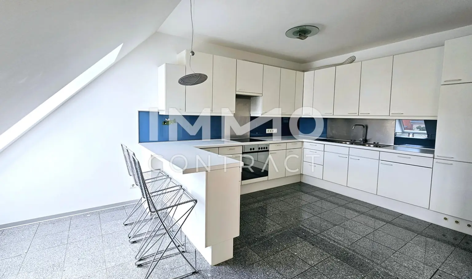 Exklusives Dachterrassenjuwel mit 143 m² – Licht, Raum & Eleganz - inkl. Tiefgarage