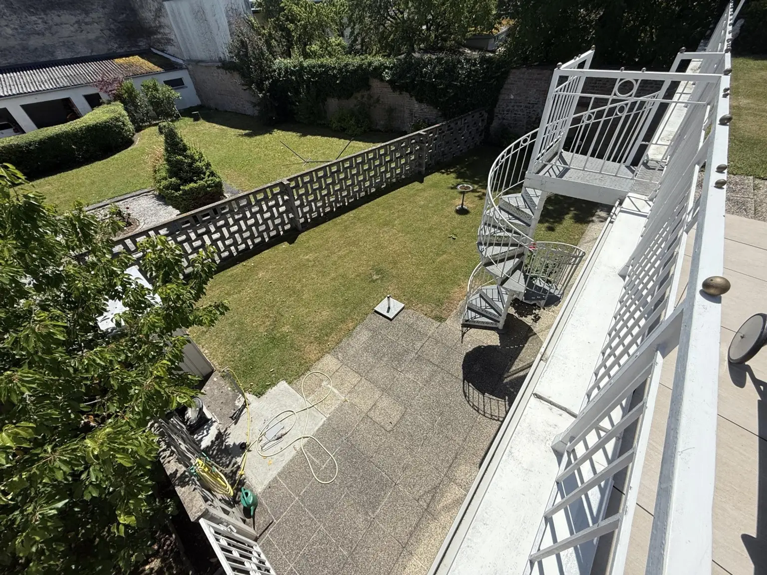 OG / Blick vom Dachgarten id Indoor-Pool-Garten