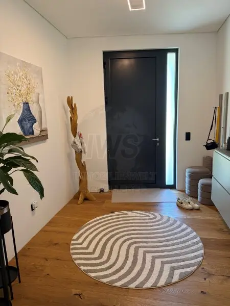 Traumhafter Erstbezug: Moderner Bungalow mit ca 200m² in Breitwiesen für 699.000 €!