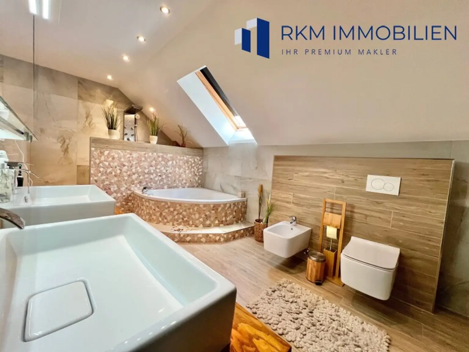 Luxuriöses Einfamilienhaus in Gerasdorf: 6 Zimmer, 207m², Terrasse & Balkone!