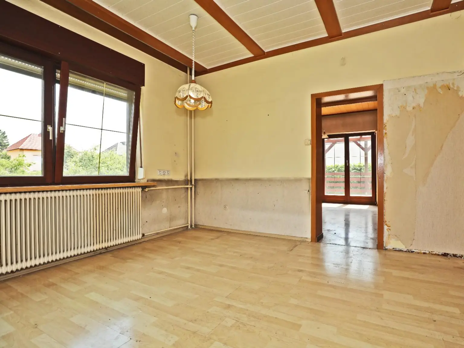 Haus auf Mietkaufvariante - Schönes ebenes Grundstück - 135m2 Wfl. - Vollkeller mit Garage - große Terrasse