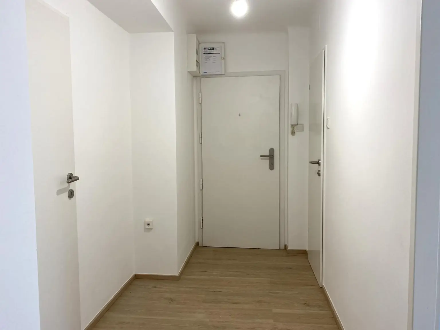 Frisch sanierte DG-Wohnung nahe AKH/U6