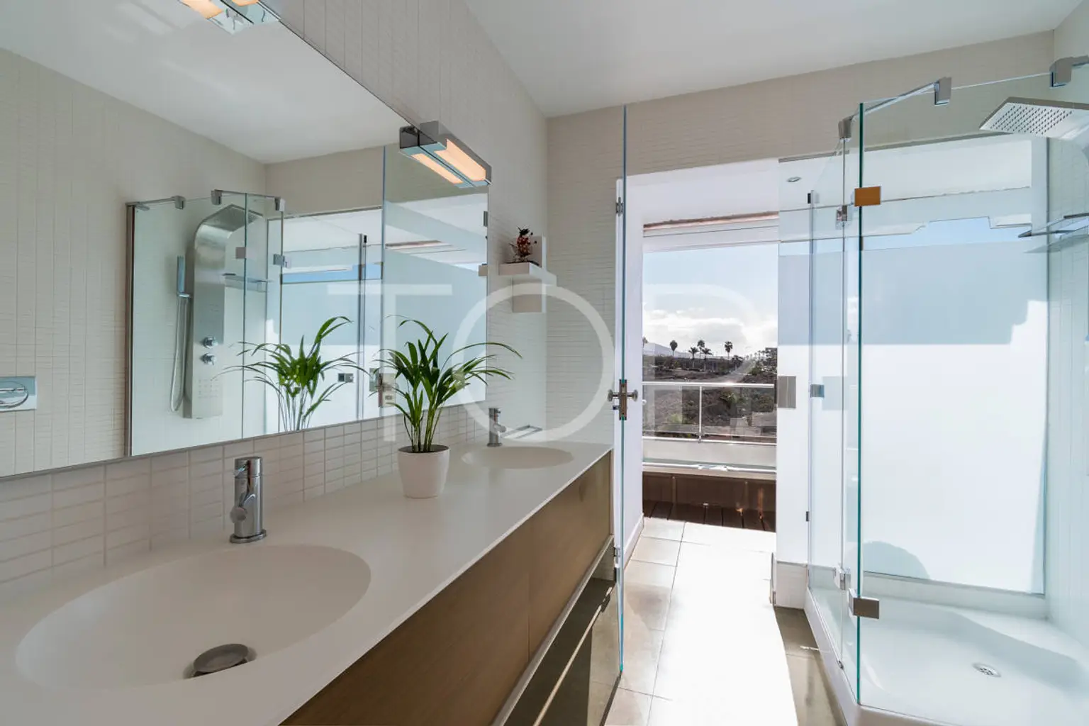 Apartment-La-Caleta-Bathroom-Tenerife- (3)