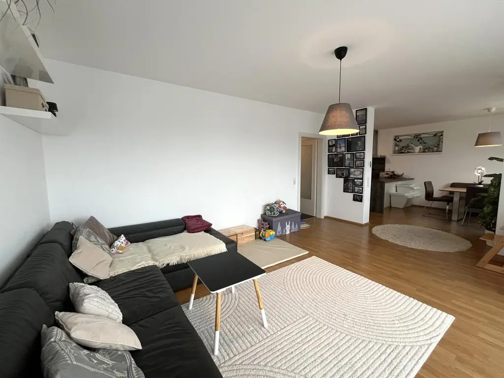 Geräumige 3-Zimmer-Wohnung mit herrlichem Balkon