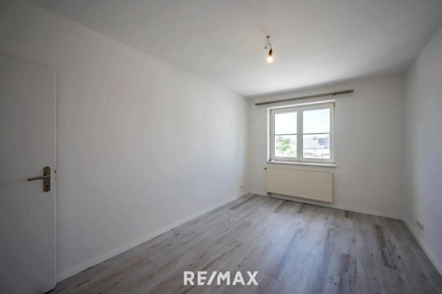 120m² Wohnfläche zzgl. 60m² Wohnkeller | herrlich ruhige Siedlungslage | viel Platz für Familie & Freunde