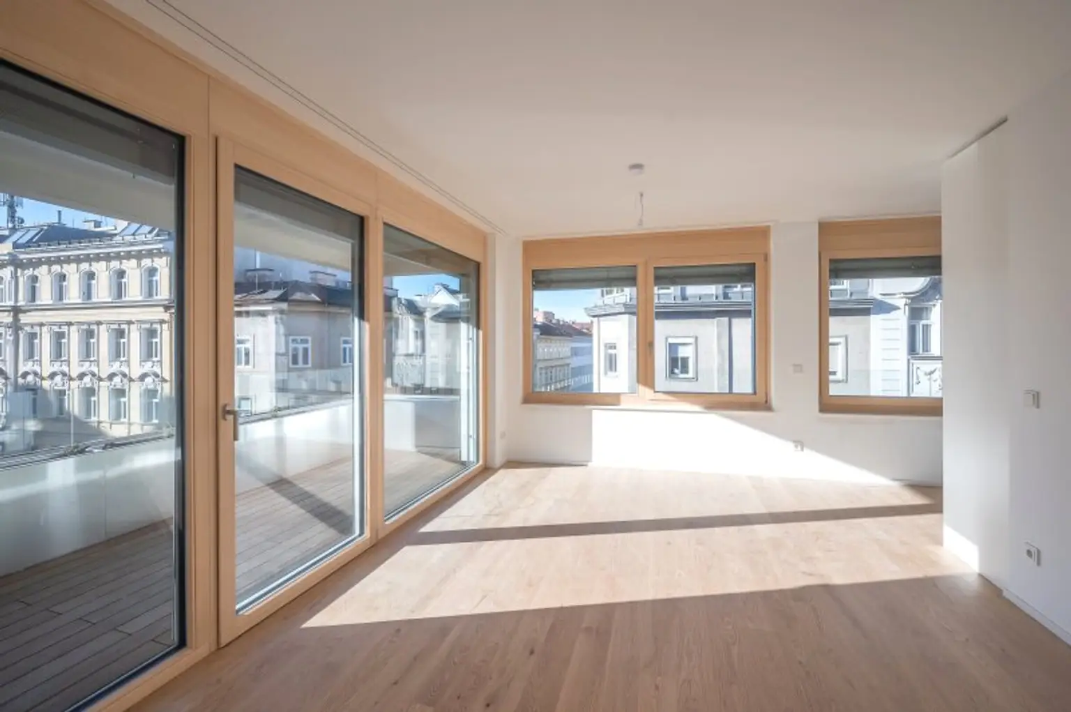 ++MOLLARD 50++ hochwertige 3-Zimmer-Wohnung mitten im Herzen der Stadt